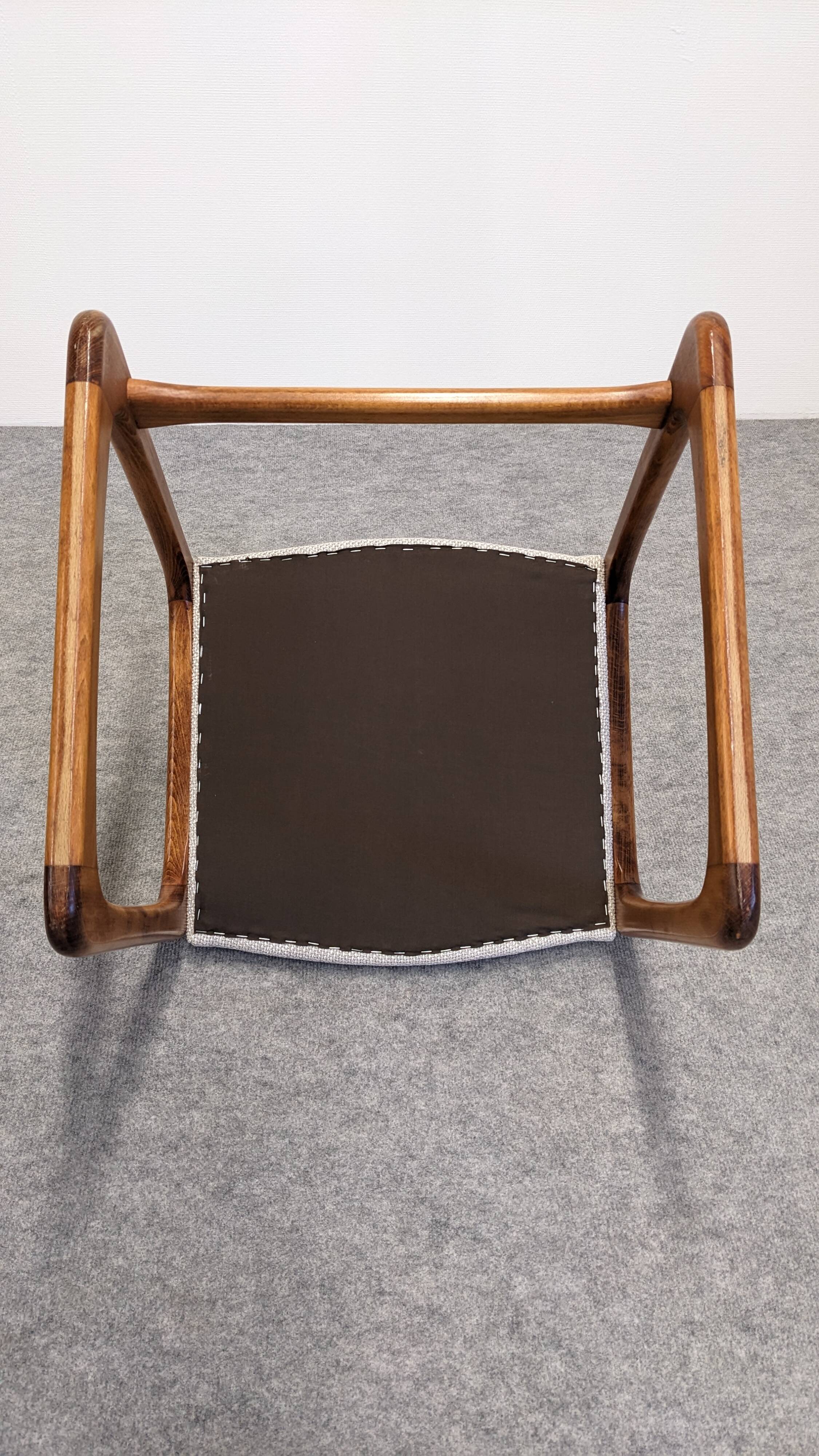 Set of 4 Baumann sled chairs, France circa 1970.