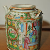 Chinese porcelain teapot Canton China 19th century with wicker basket