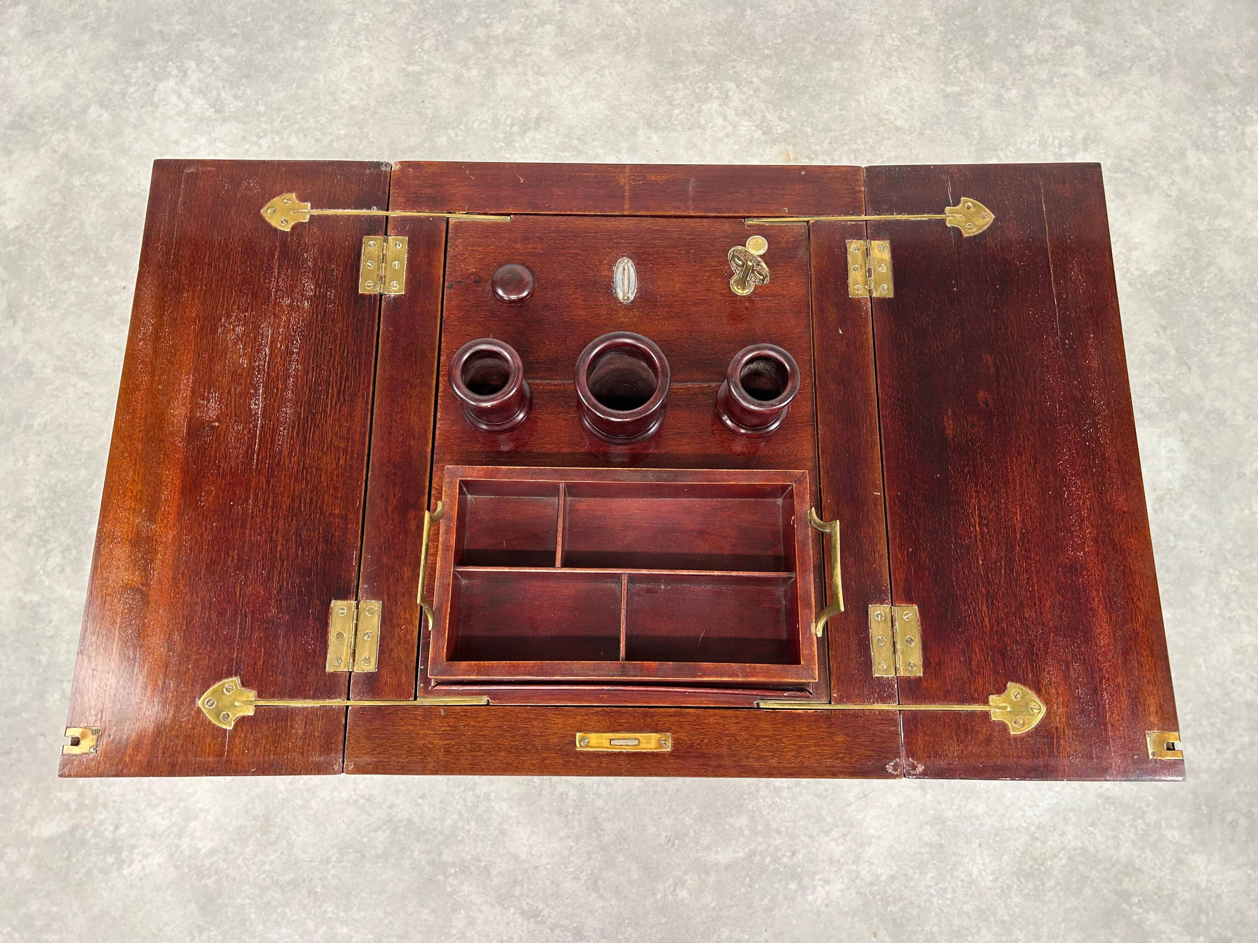 Smoking table Secession by Portois & Fix