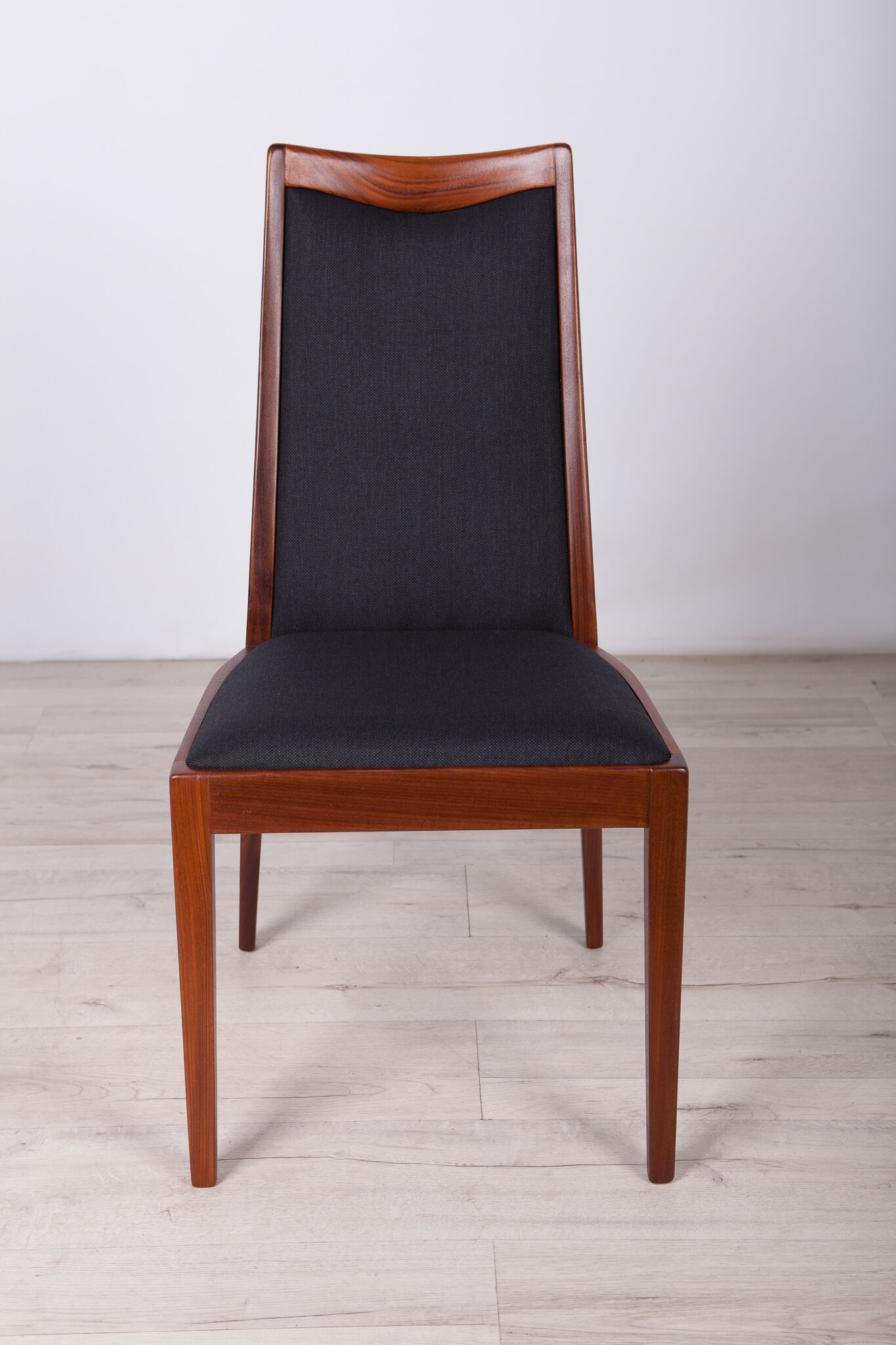 Set of 6 mid-century teak dining chairs by Leslie Dandy for G-Plan, 1960s