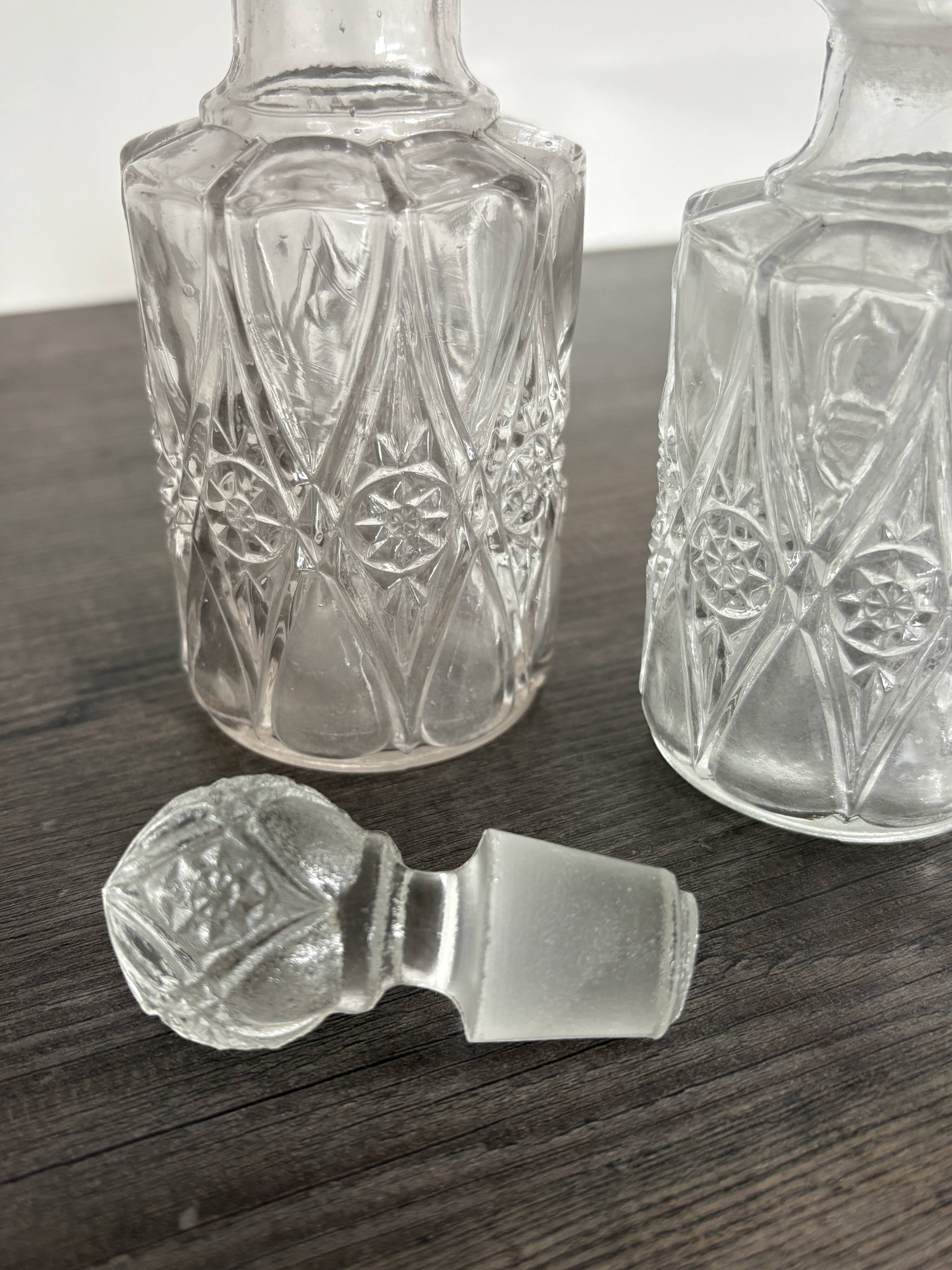 Set of 4 molded crystal bottles – Val Saint Lambert