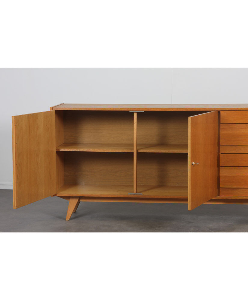 Oak row, U-460 model, Jiroutek for Interier Praha, 1960