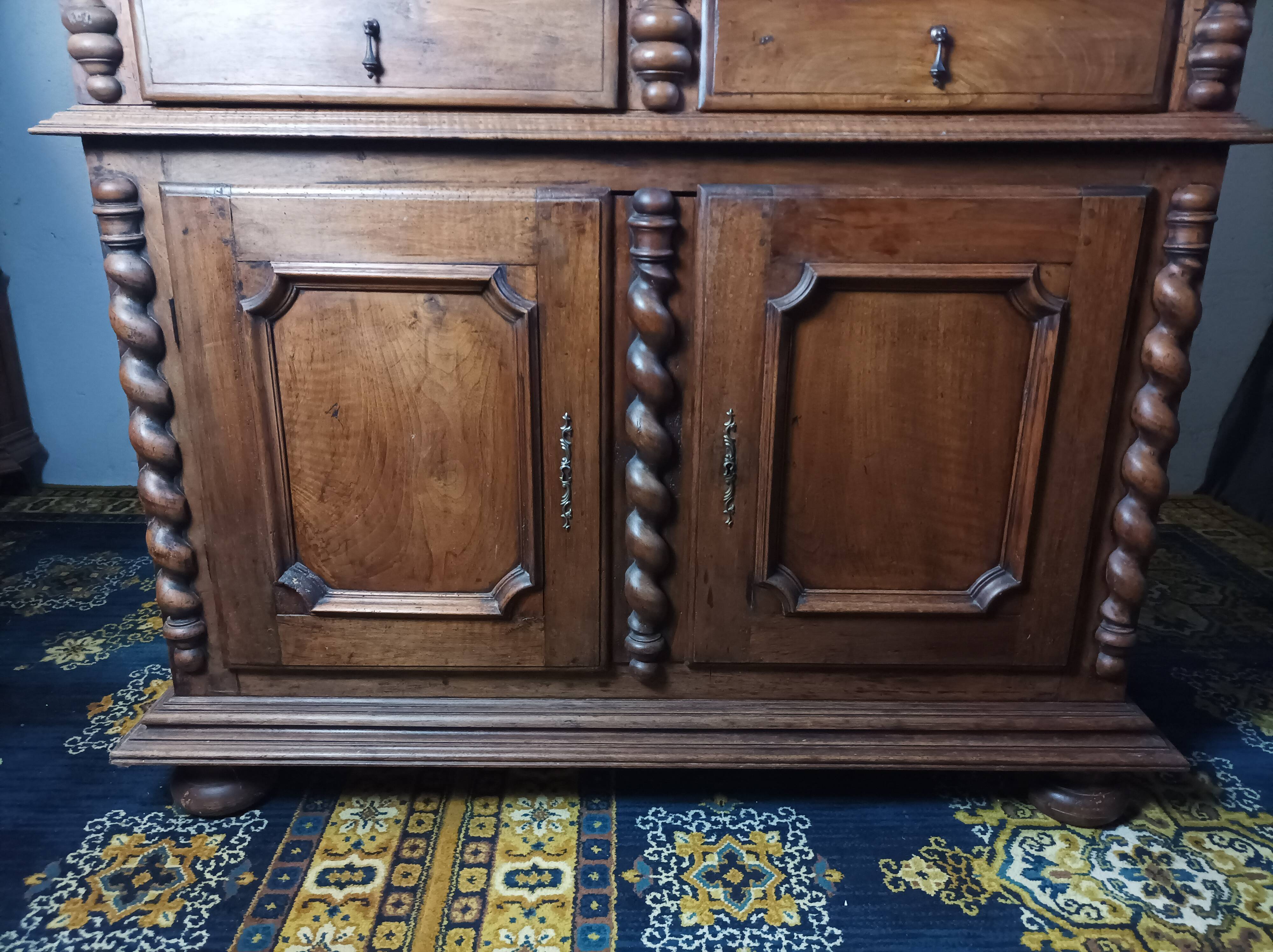 Louis XIII era sideboard in walnut