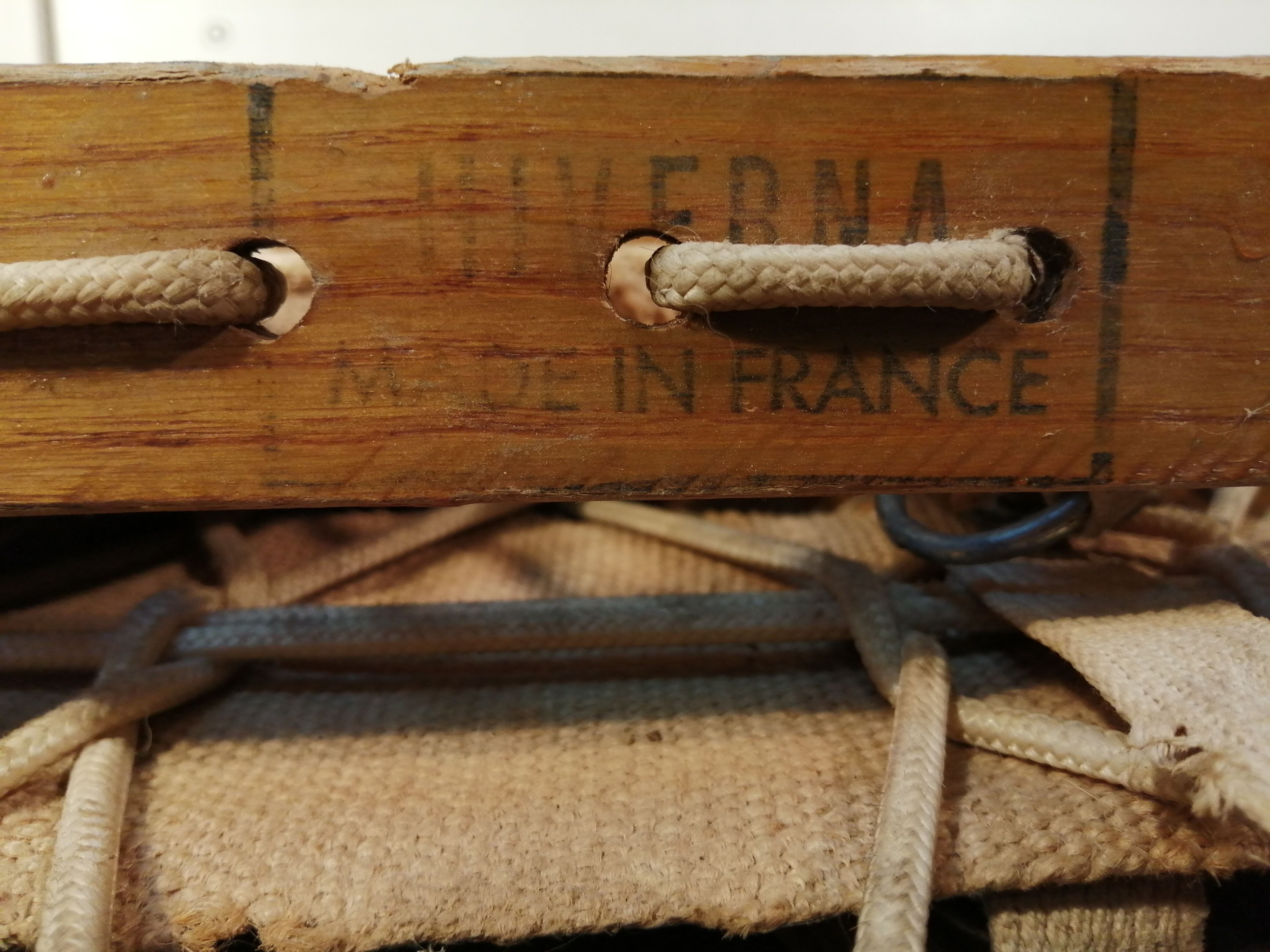 Winterna old snowshoe