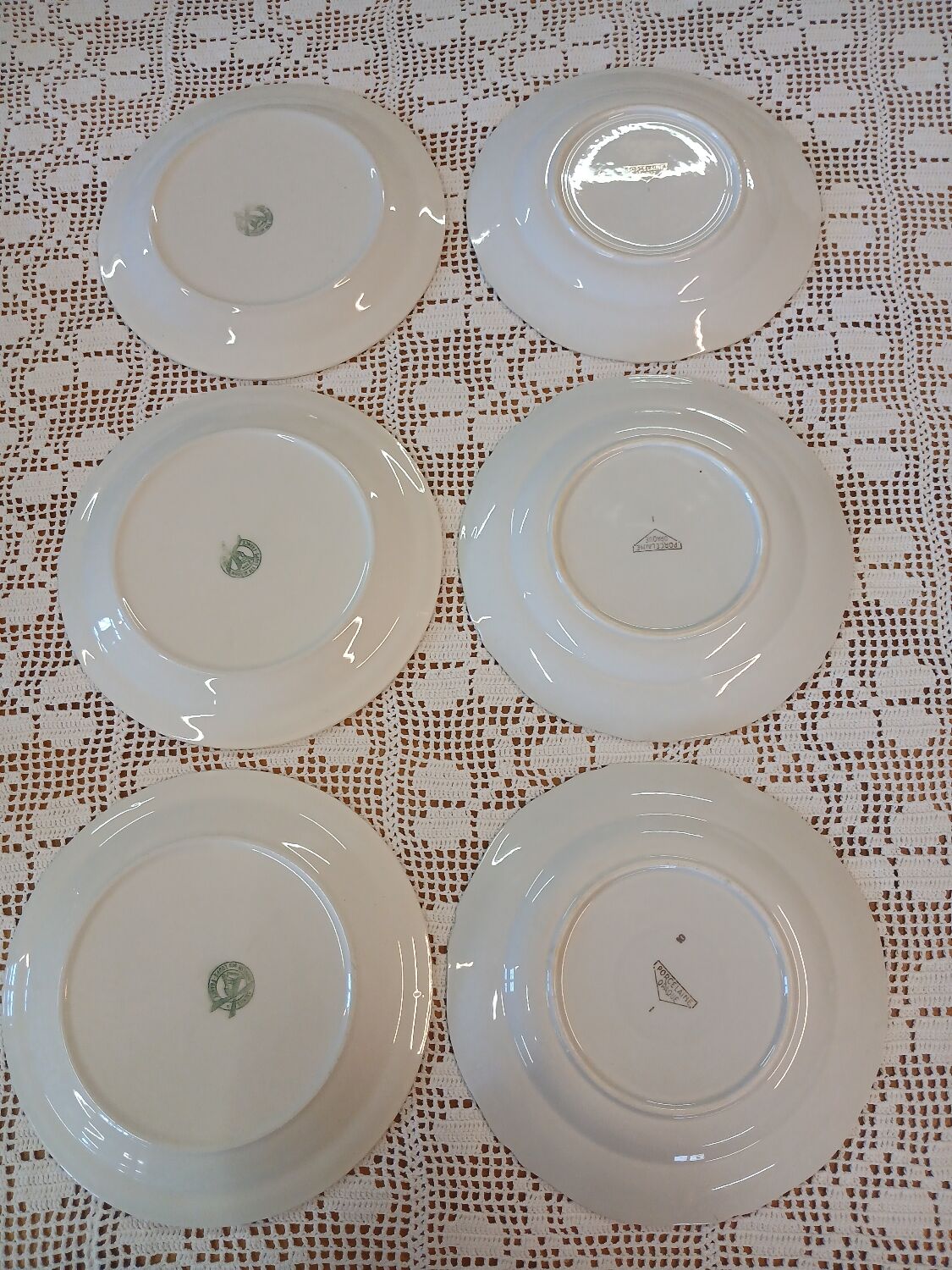 6 mismatched antique dinner plates