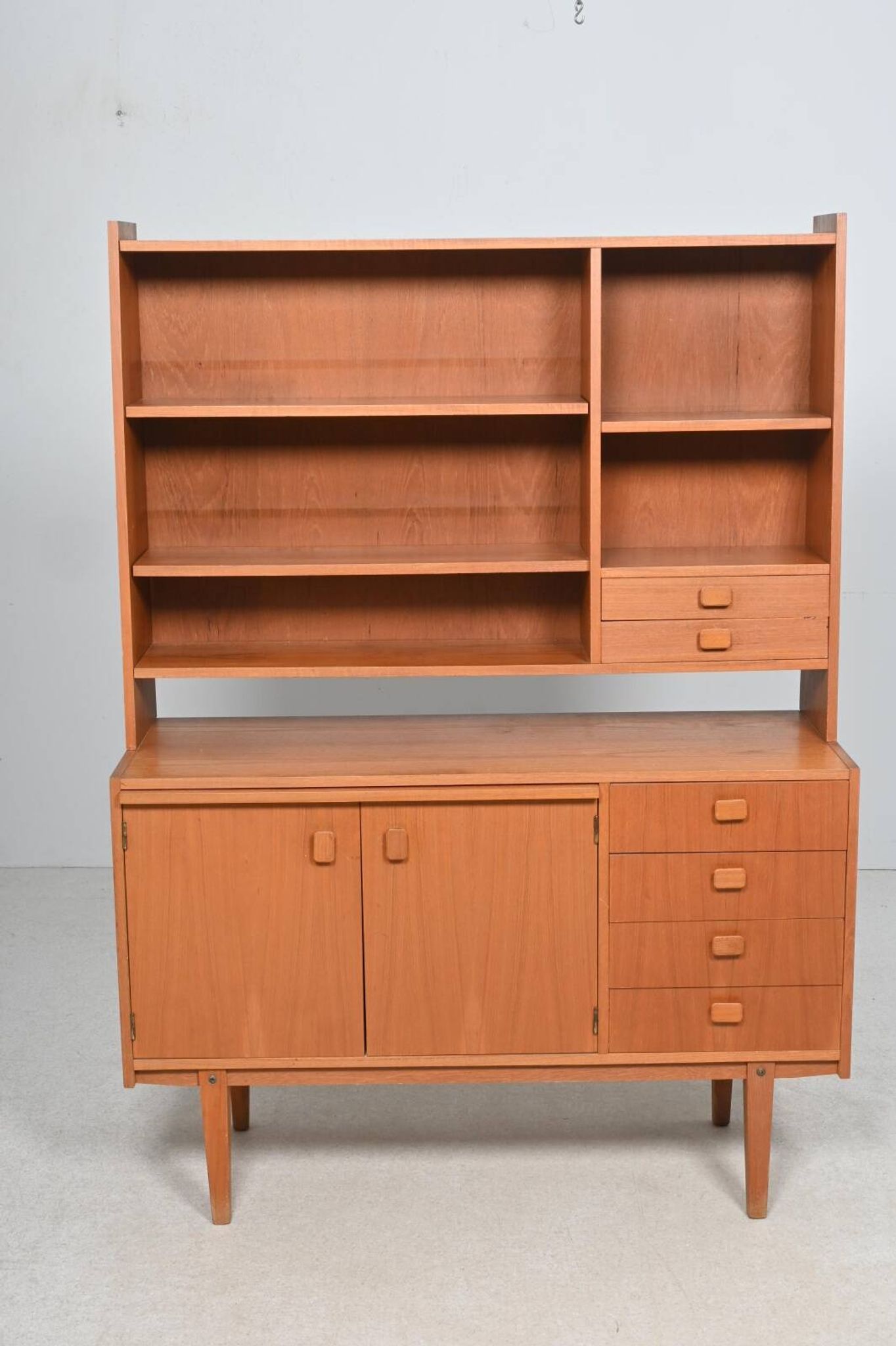 Vintage Scandinavian modular bookshelf in teak - 1960s