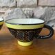 Paire de tasses Henriot Quimper