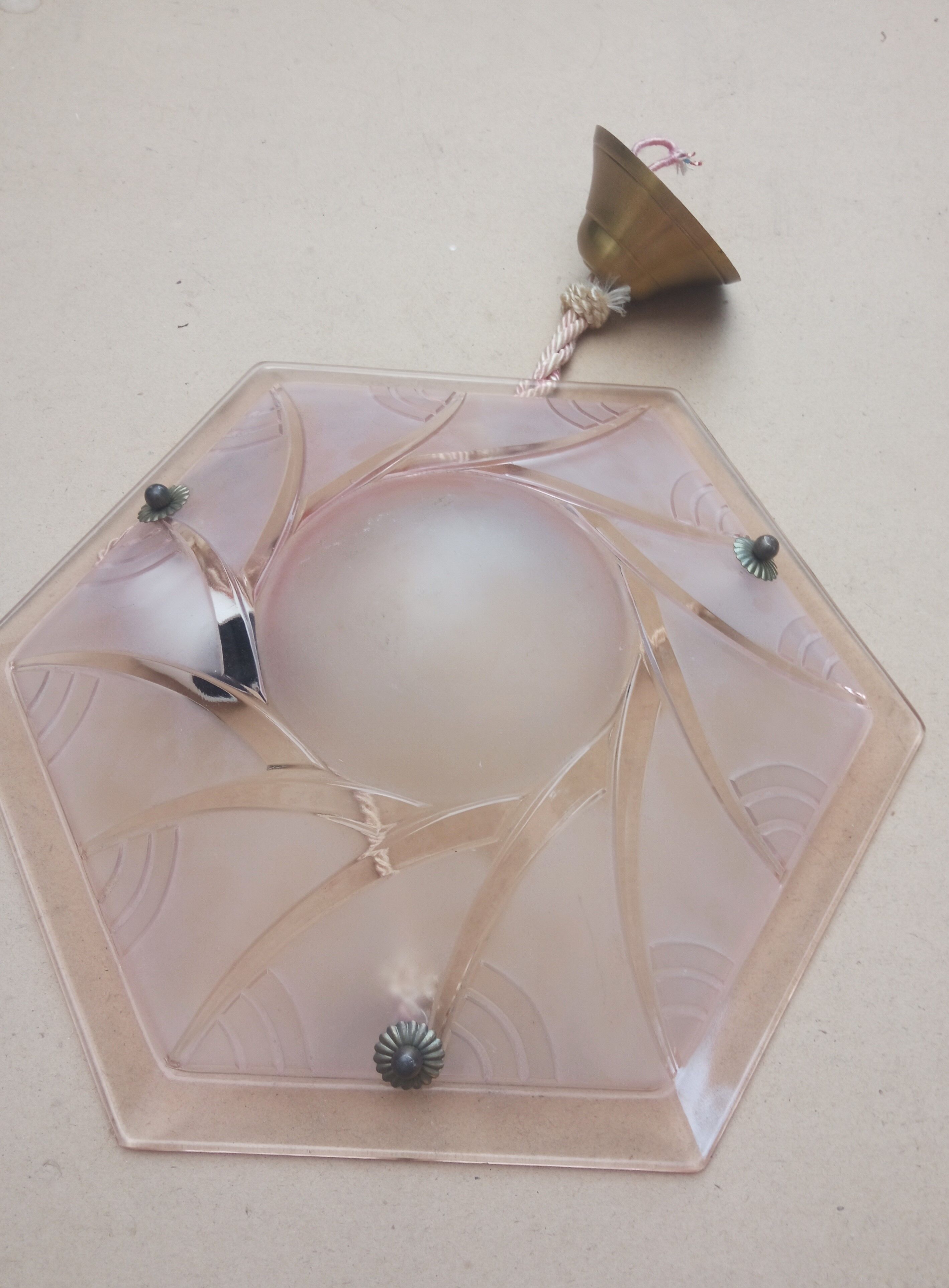 Art Deco ceiling lamp / chandelier in pink pressed molded glass in working order