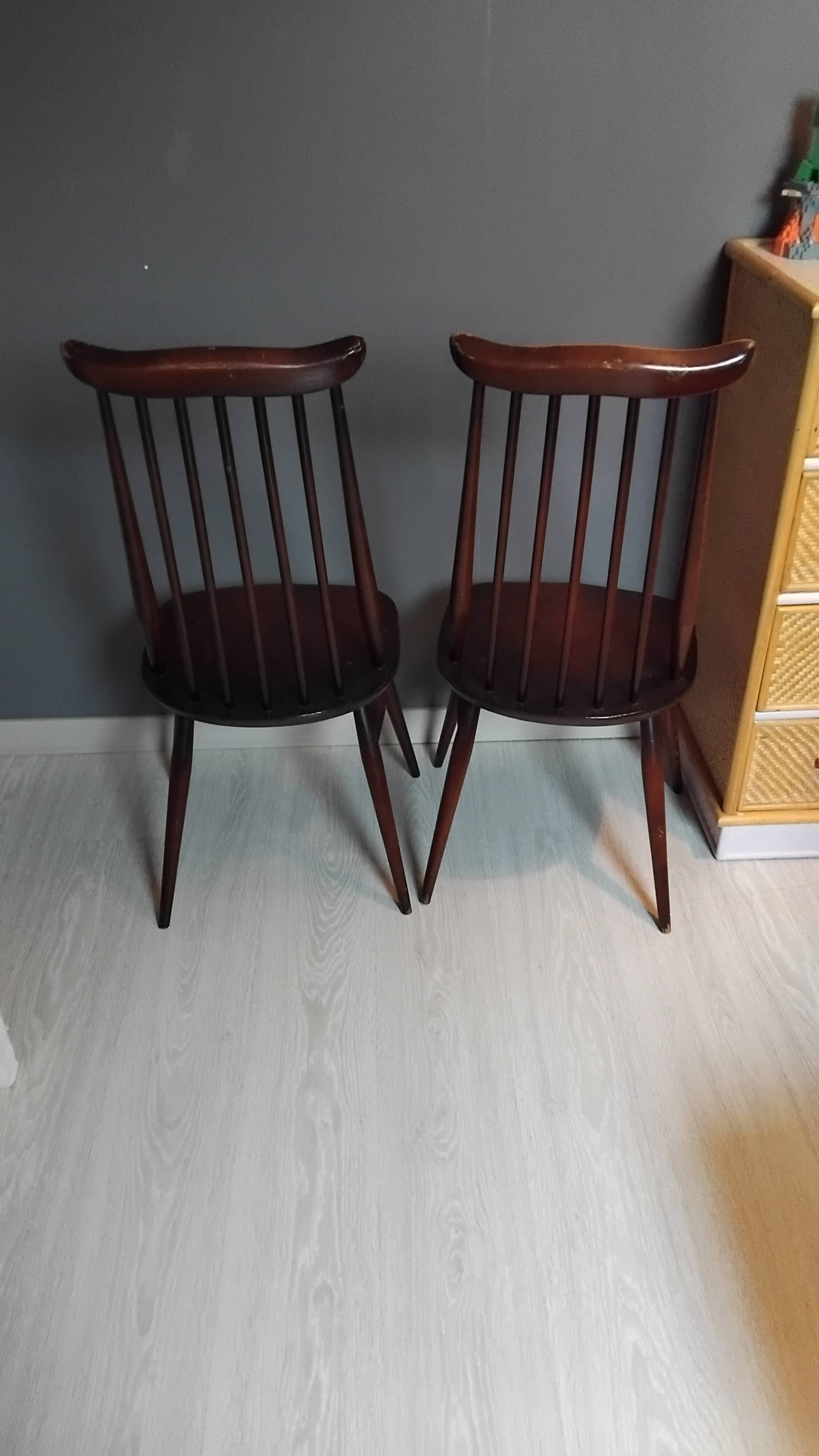 Pair of Ercol Goldsmith Scandinavian chairs from the 1960s.