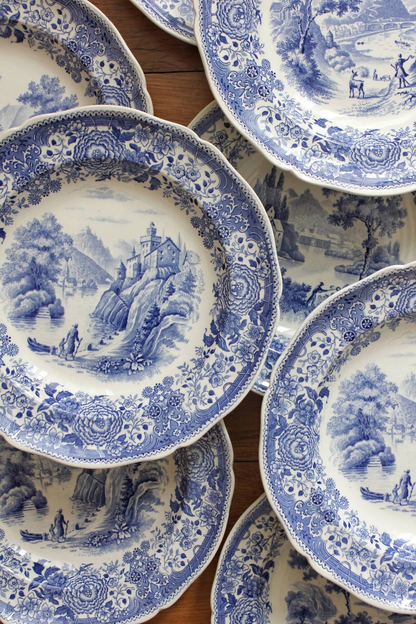 11 vintage Villeroy and Boch "Burgenland" earthenware soup plates