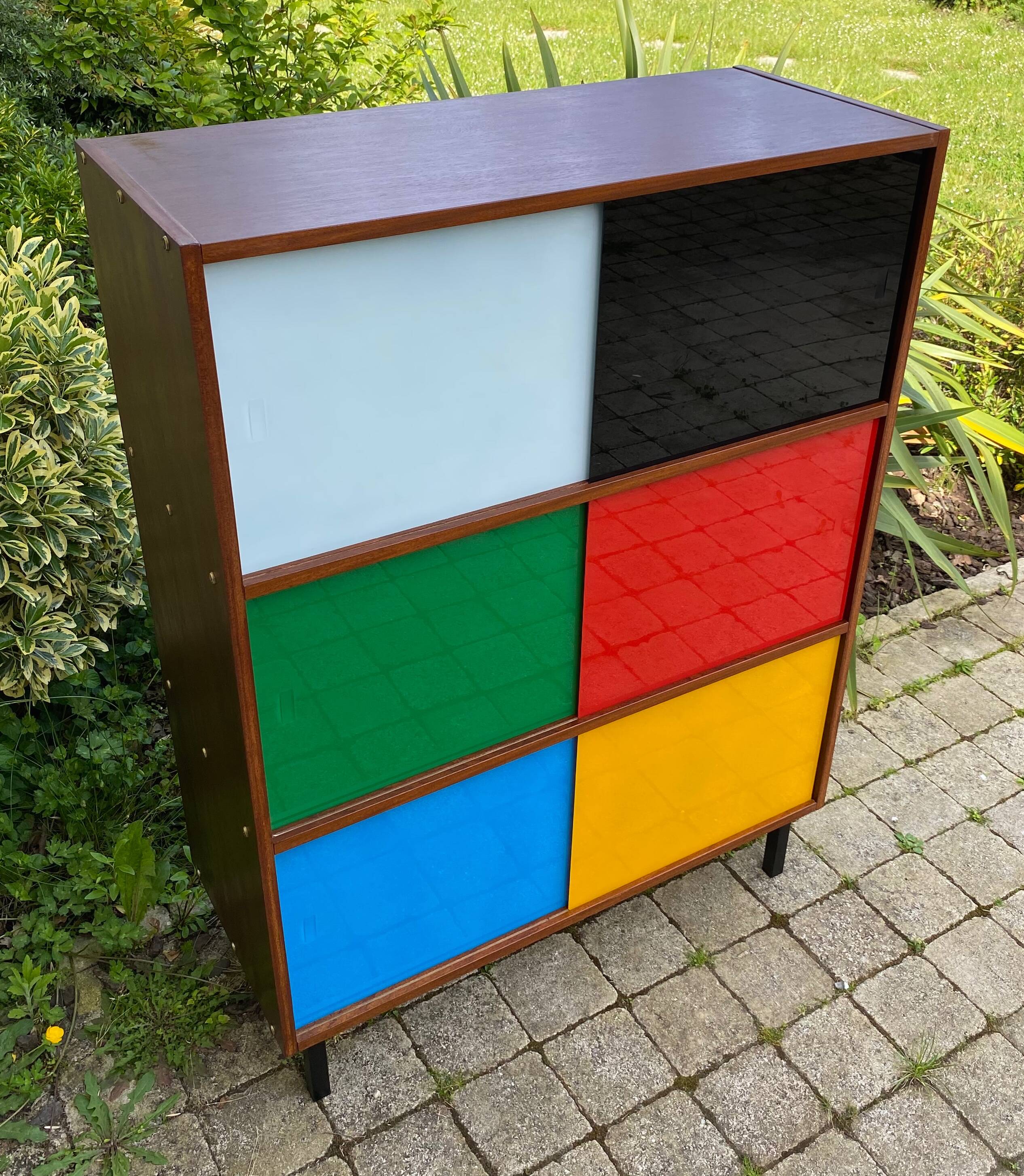 Vintage bookcase/showcase