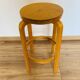 2 bar stools