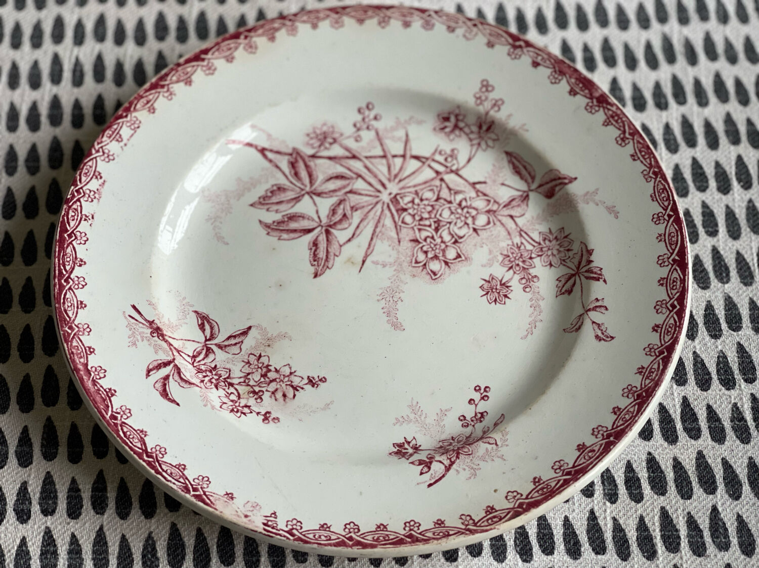 2 flat plates Margot