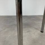 Guéridon Bauhaus, table d’appoint