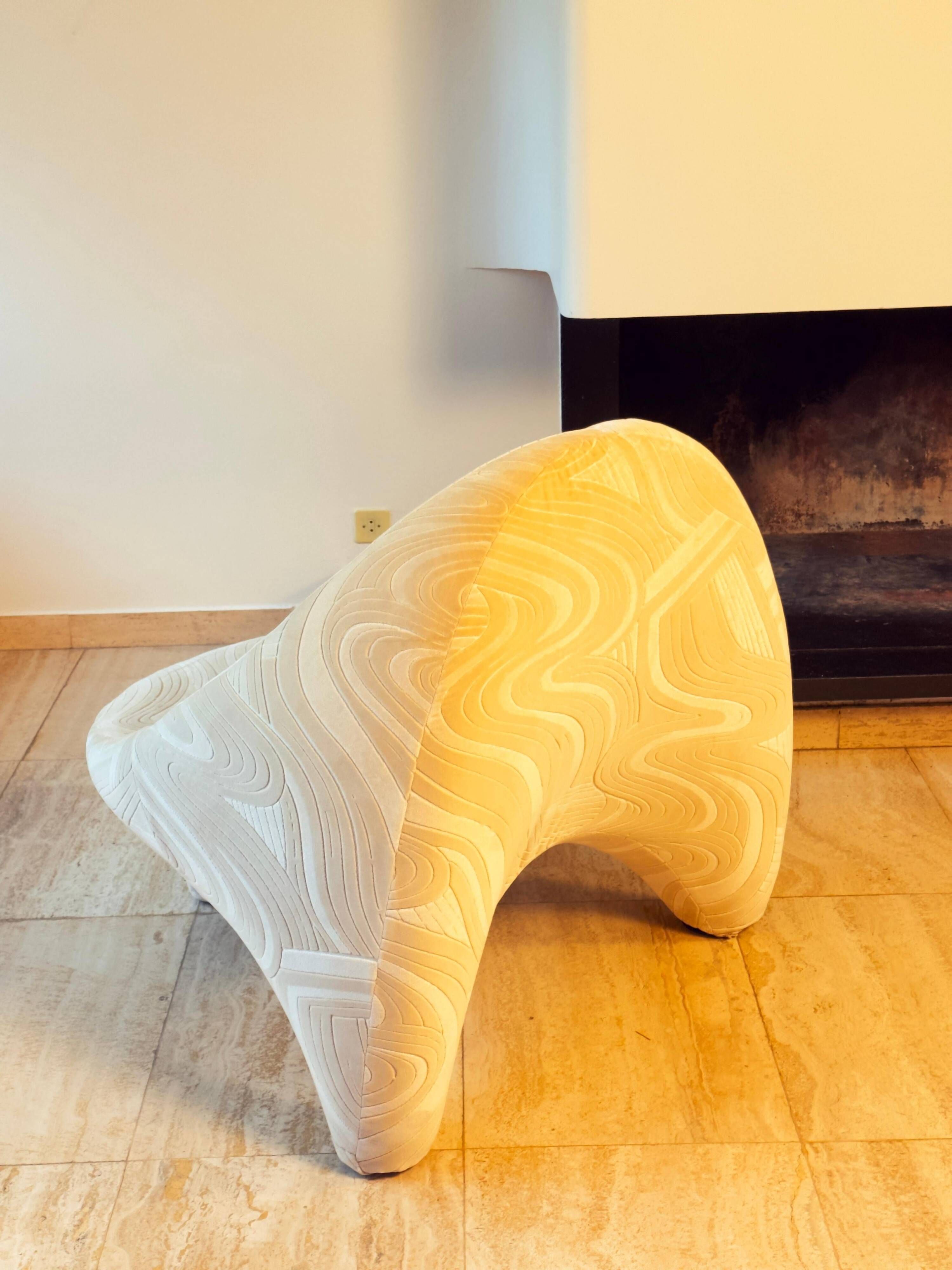 Pair of Sculptural Lounge Chairs by Luigi Colani, 1960s – Hermès Metaphores Silk