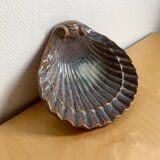 Empty shell pocket