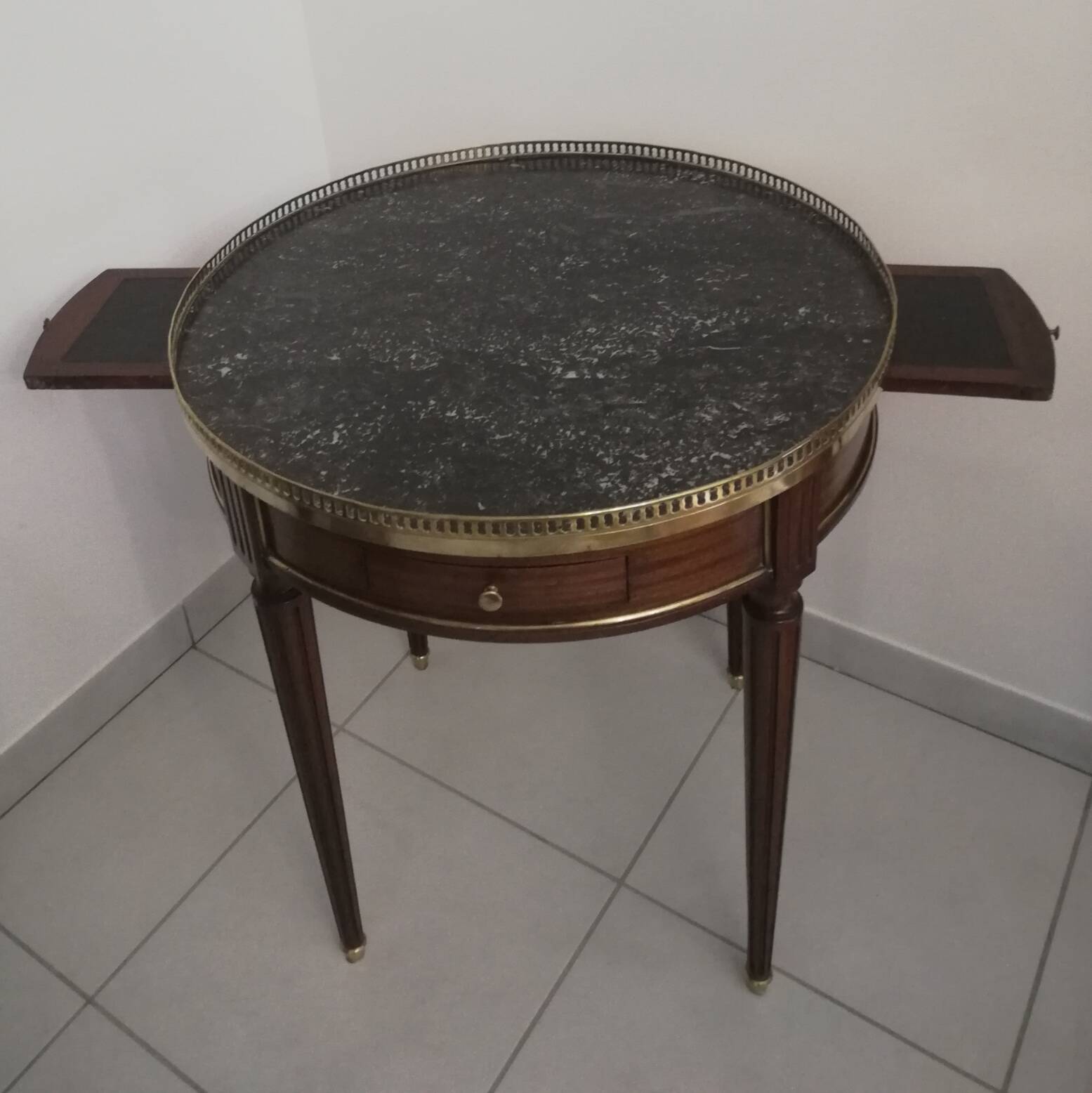 Mahogany hot water bottle table