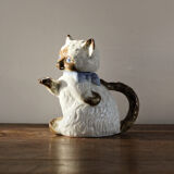 Teapot cat, Japan