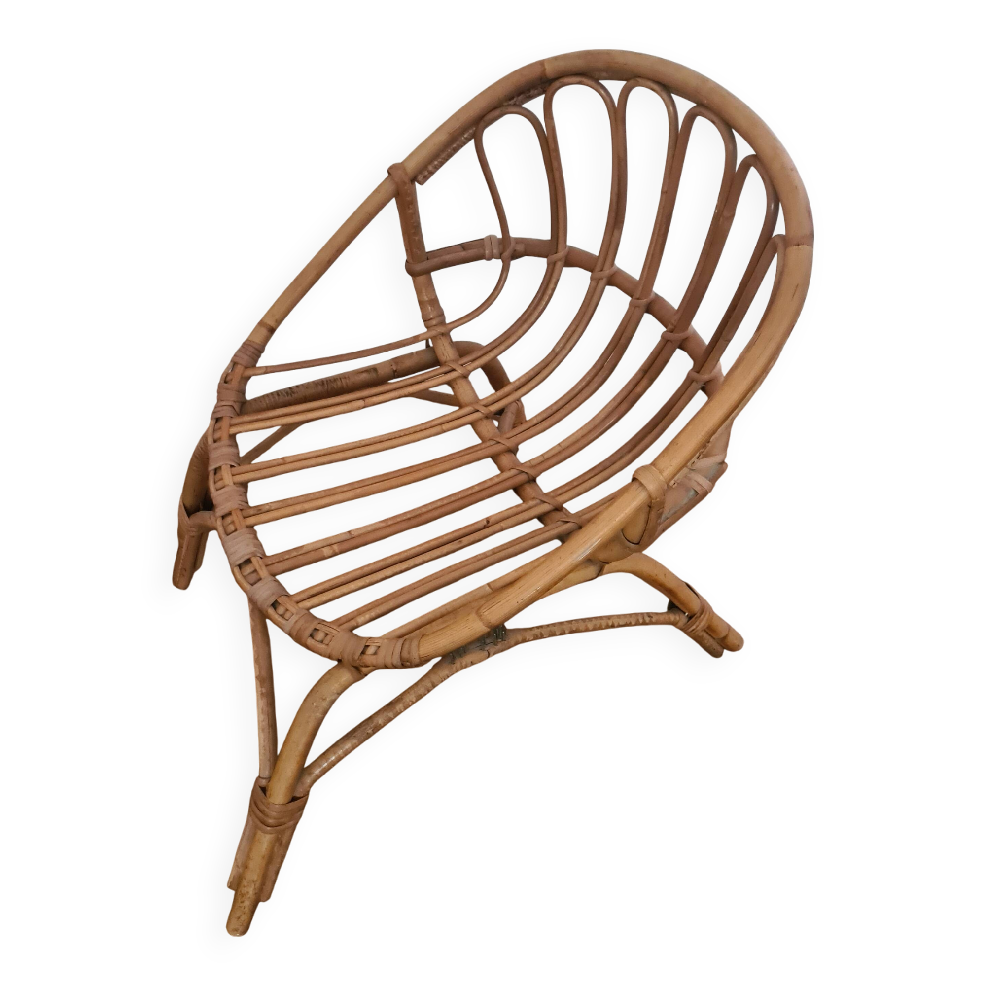 Children's wicker armchair