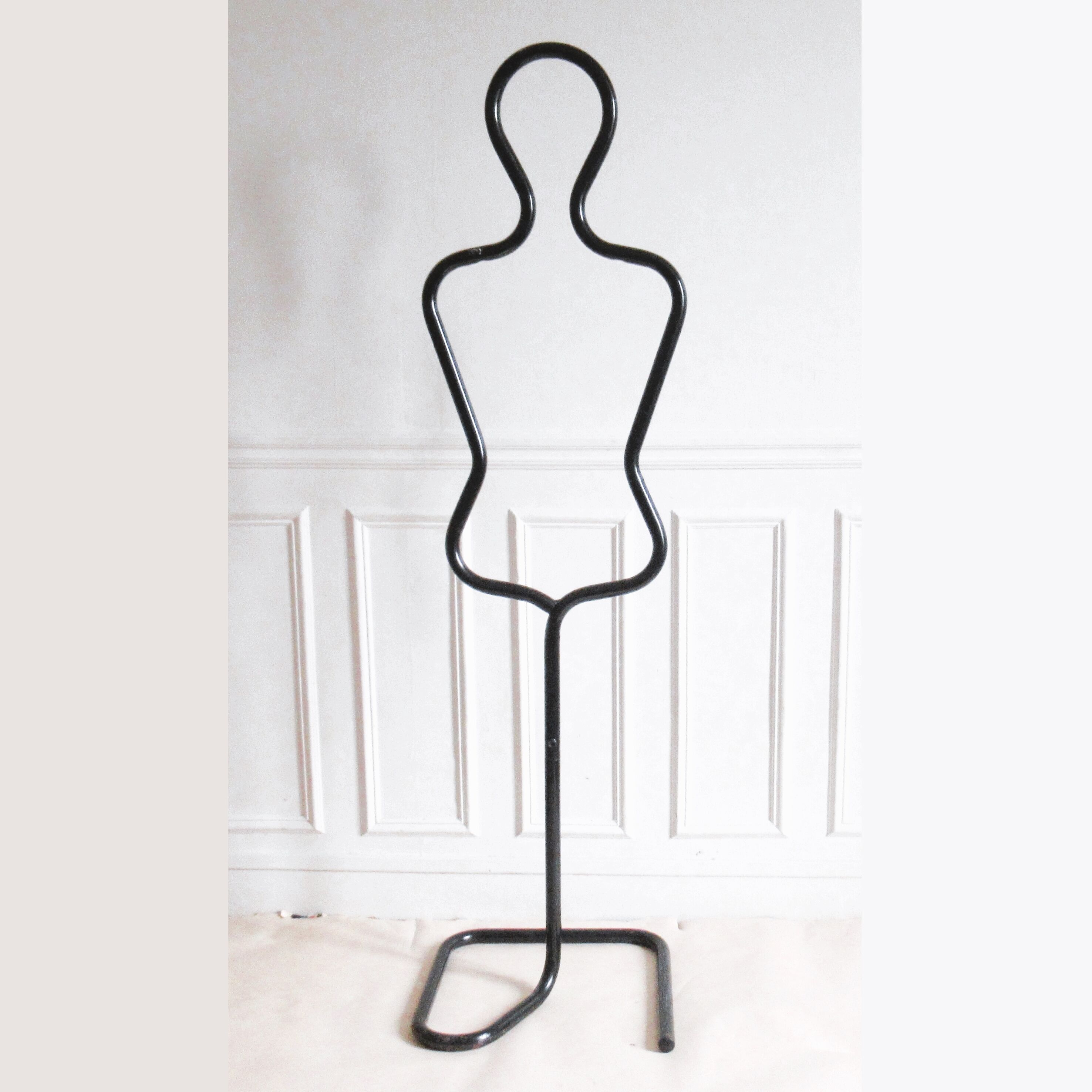 Valet de chambre - Tubular mannequin Black 80s