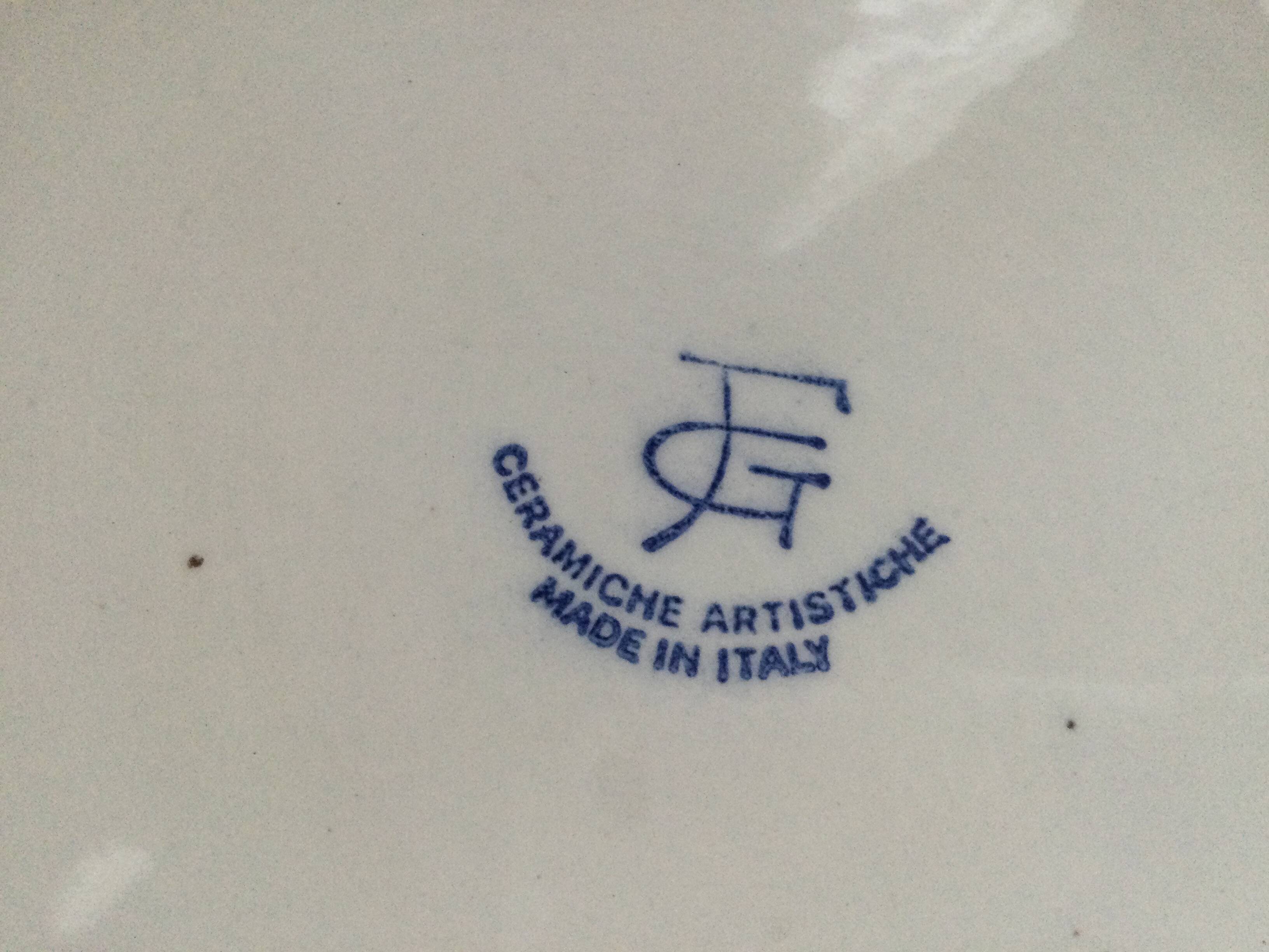 Artistiche ceramic vase