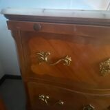 Commode style Louis XV