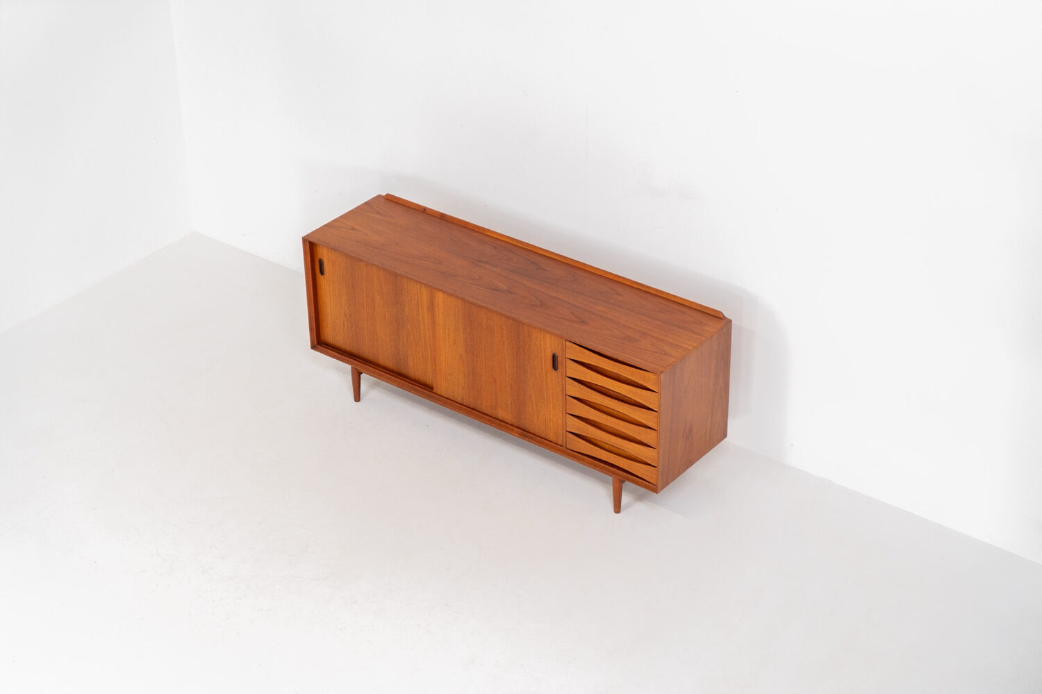 Buffet OS29 par Arne Vodder pour Sibast