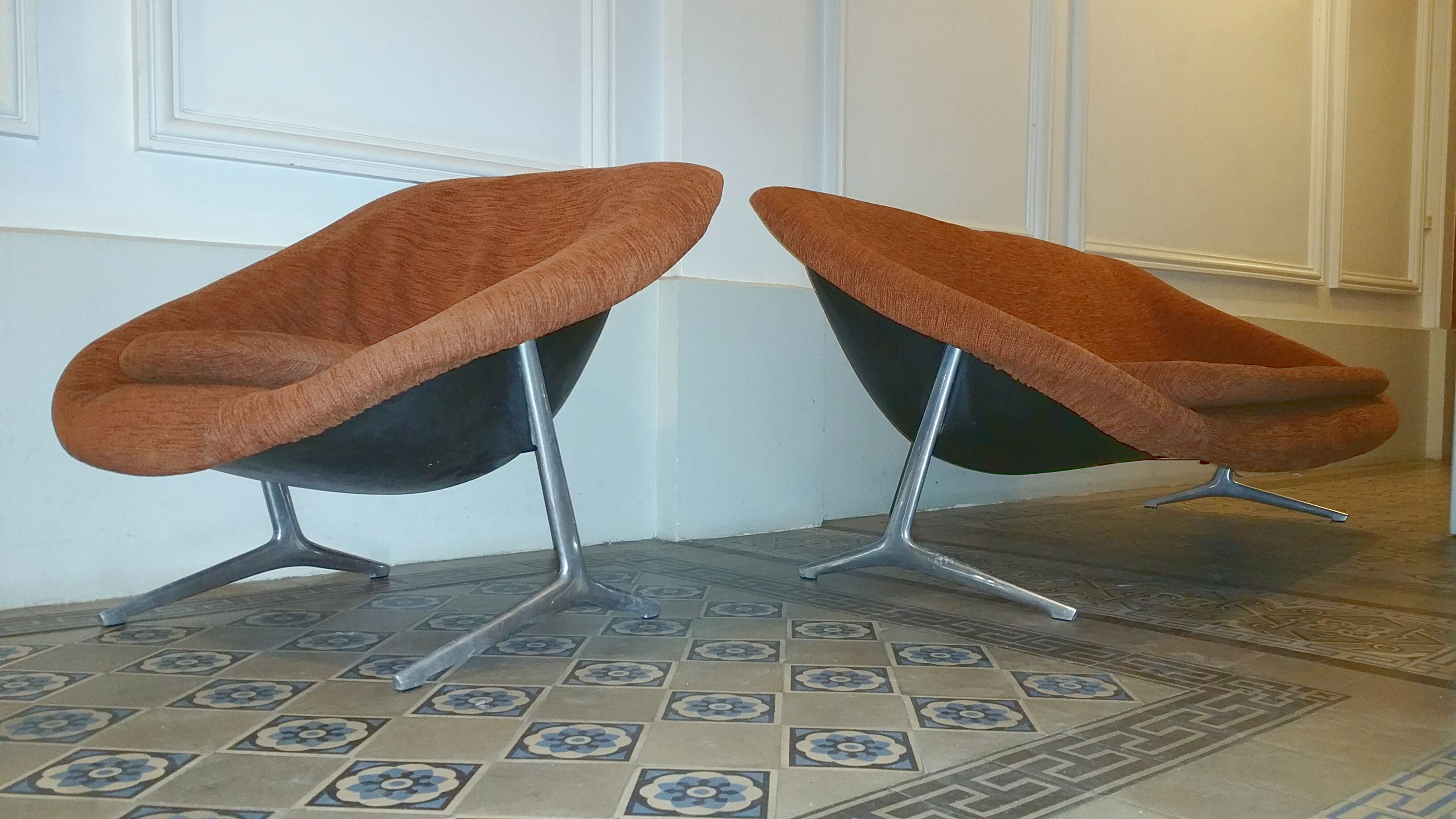 Couch Egg of Walter S. Chenery for Lurashell