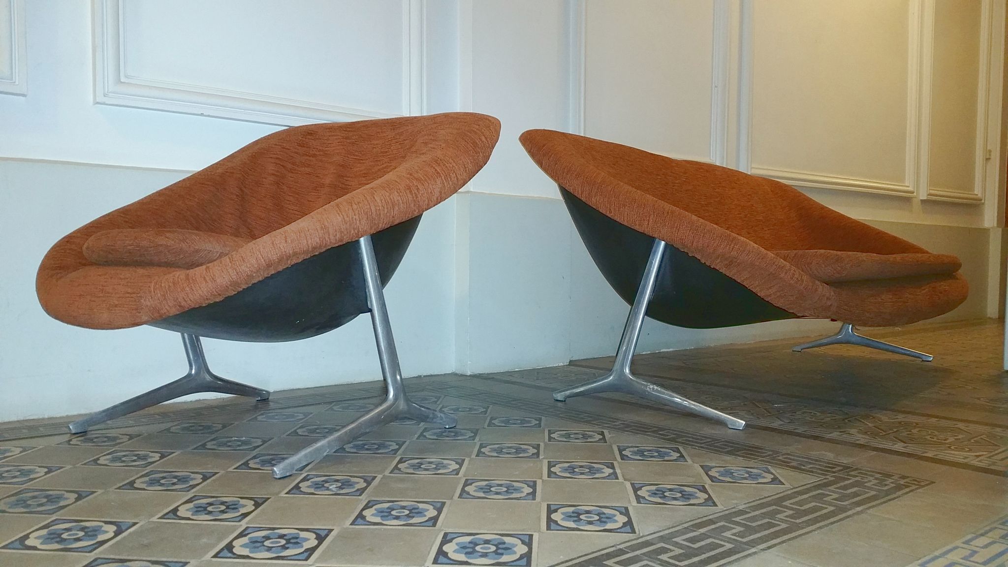 Couch Egg of Walter S. Chenery for Lurashell