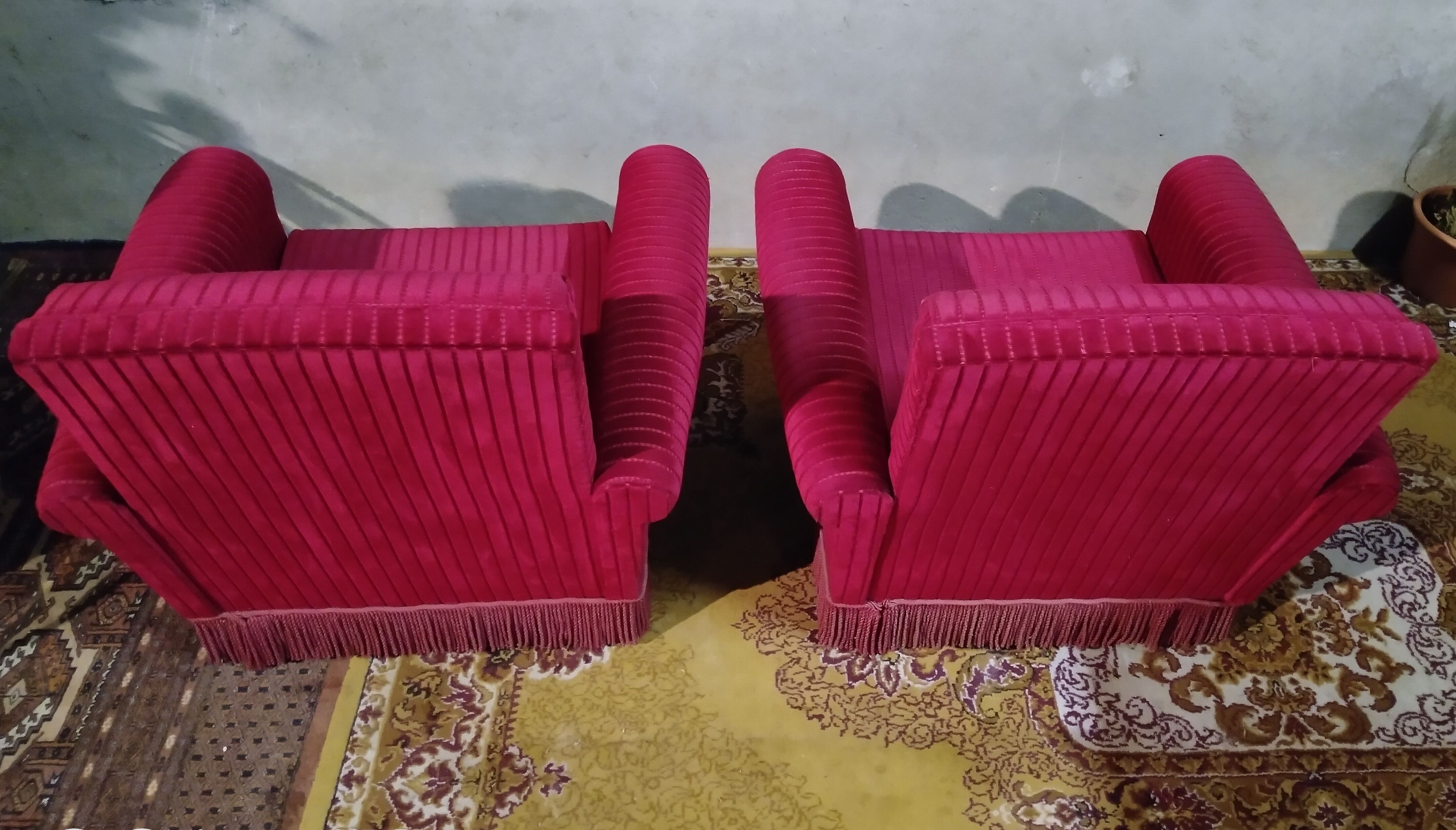 Pair of velvet armchairs