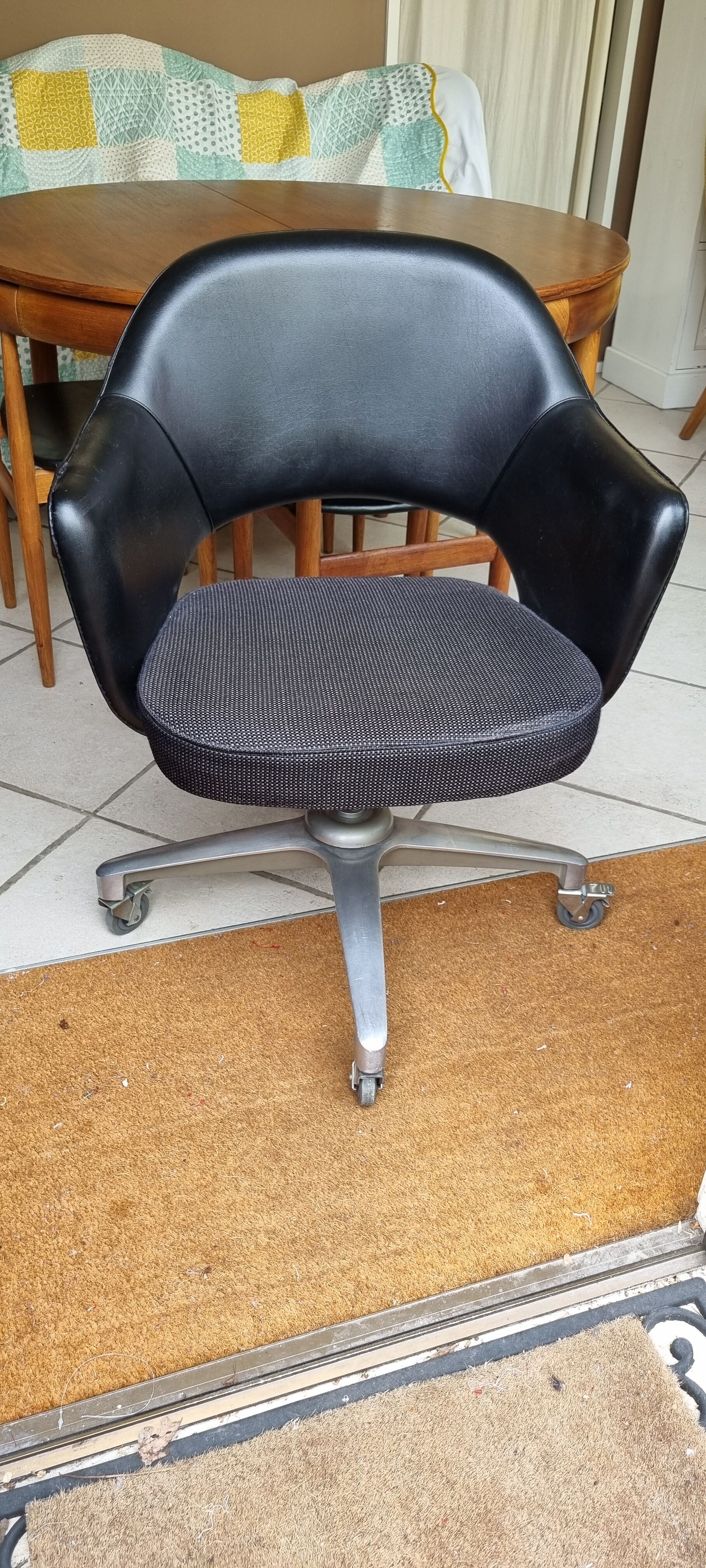 Office chair with swivel and reclining wheels by Eero Saarinen for Knoll