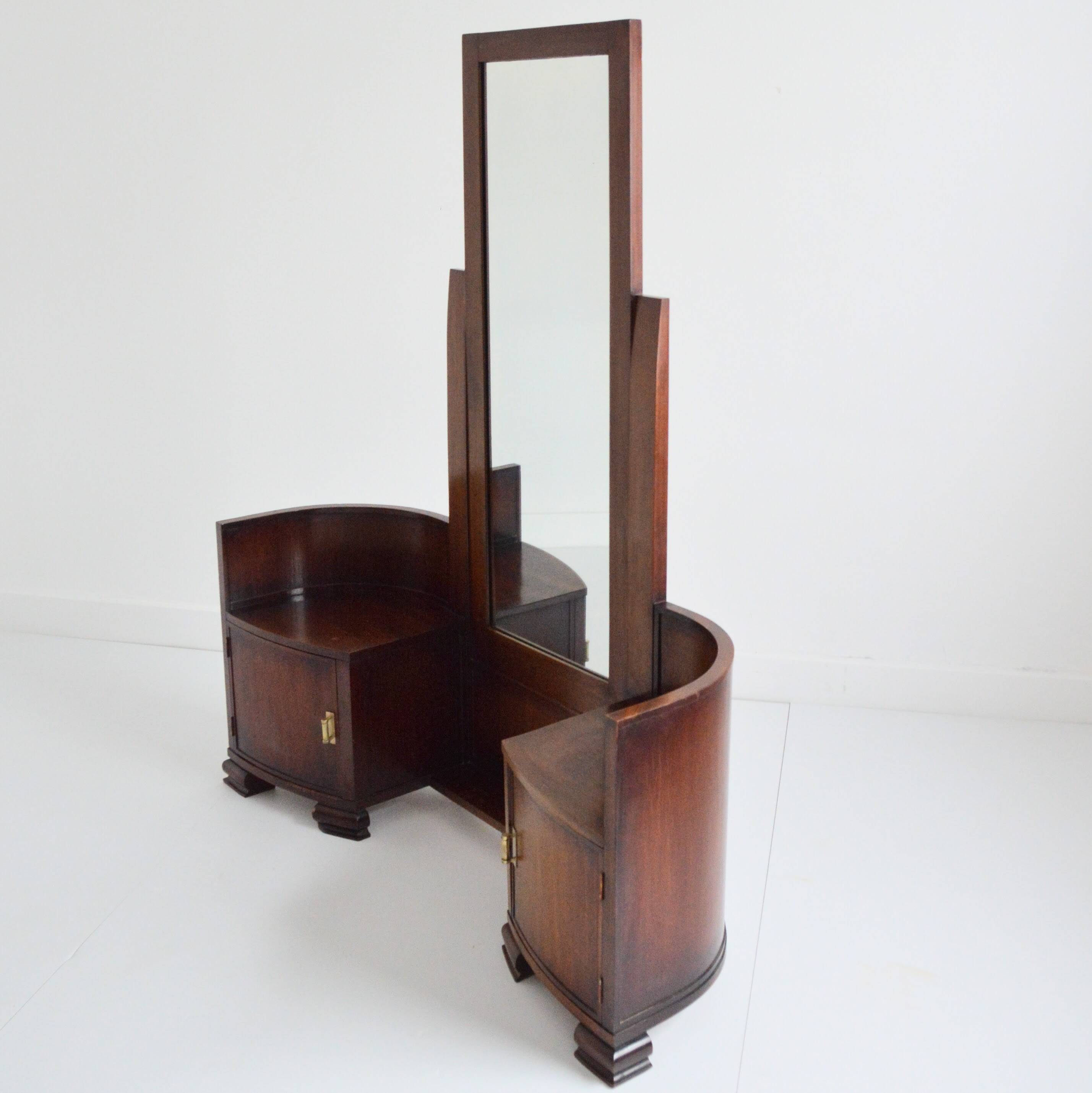 Hairdresser / Art Deco Entrance Furniture 1930
