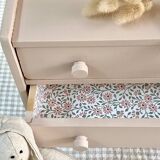 Commode poupée