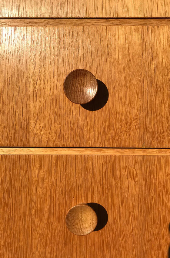 Meredew edition dresser of the 1960s