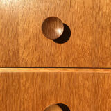 Meredew edition dresser of the 1960s