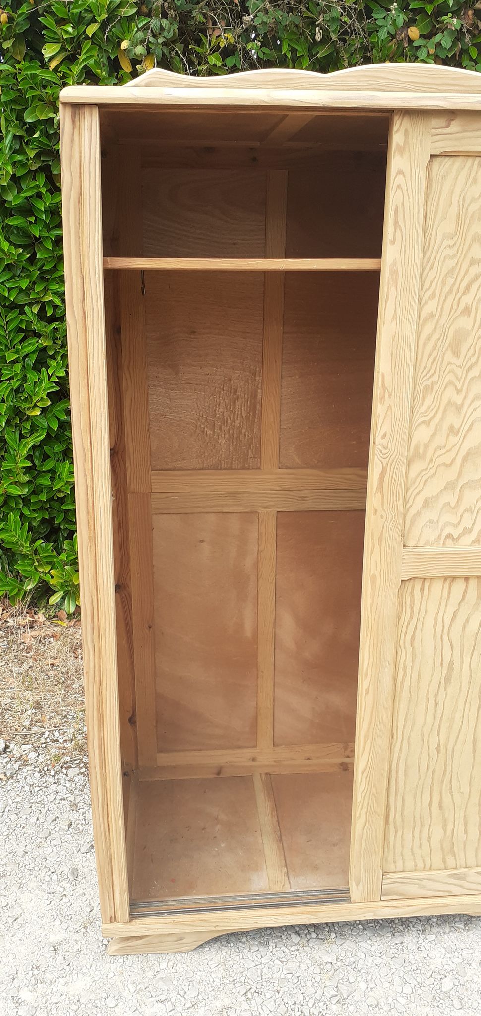 Armoire parisienne 2 portes coulissantes sapin bois brut