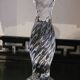 Bougeoir en verre moulé torsade
