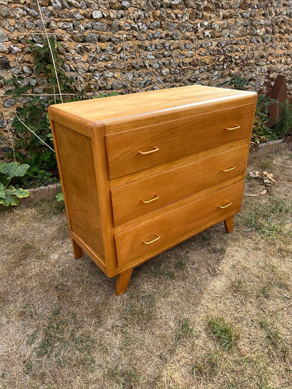 Vintage 1960s chest of drawers in blond beech