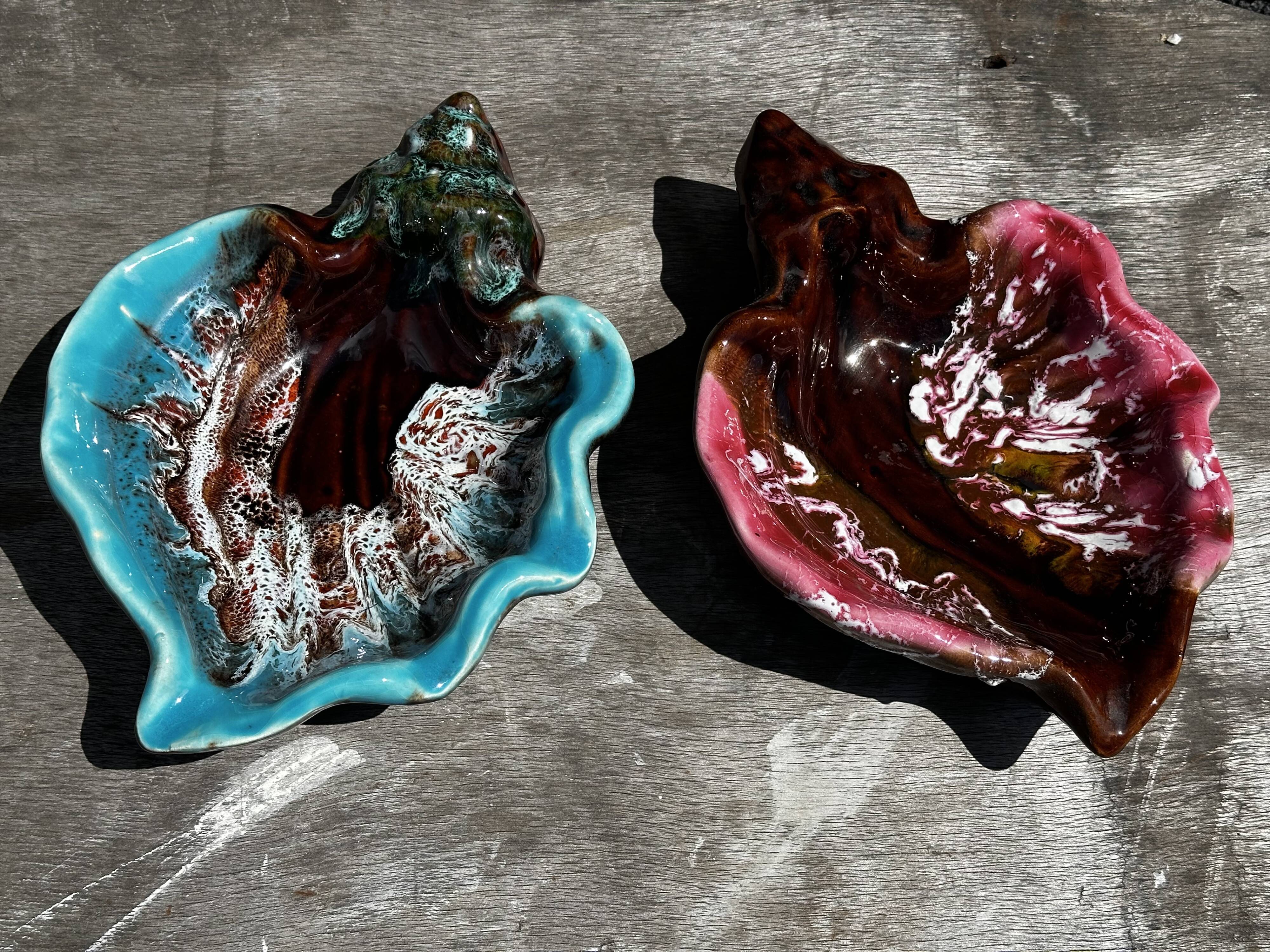 Pair of 60s-70s Vallauris Ceramic Empty Pockets in Shell Shape