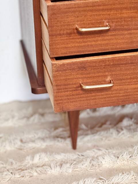 Commode vintage