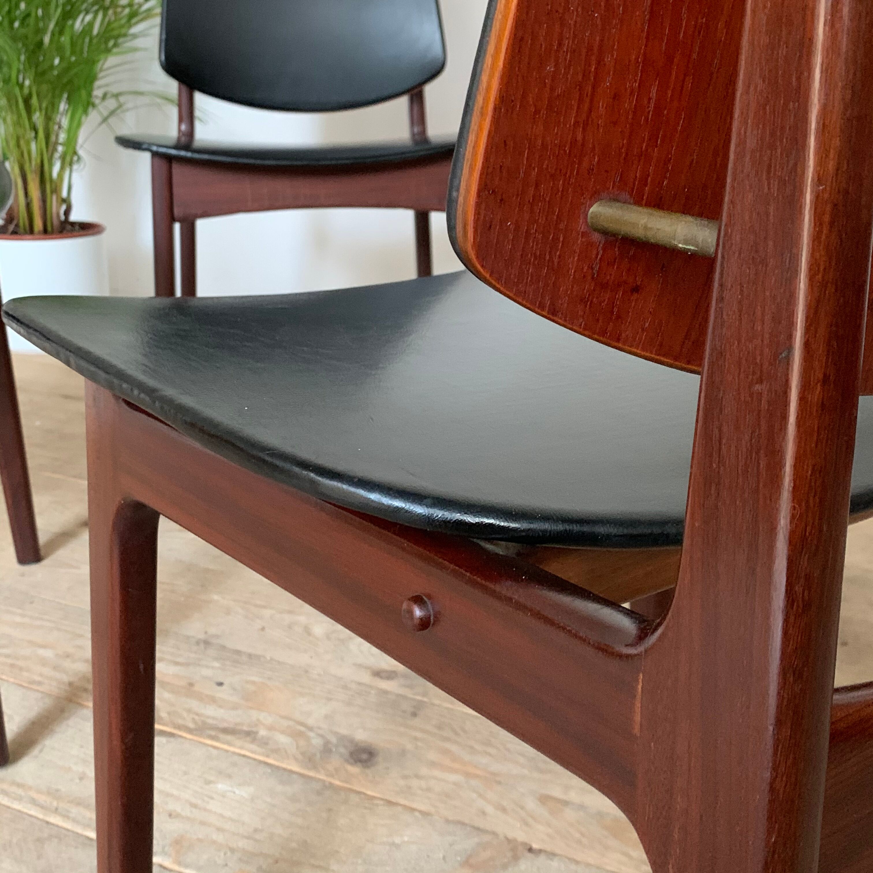 4 Danish teak chairs by Arne Hovmand Olsen