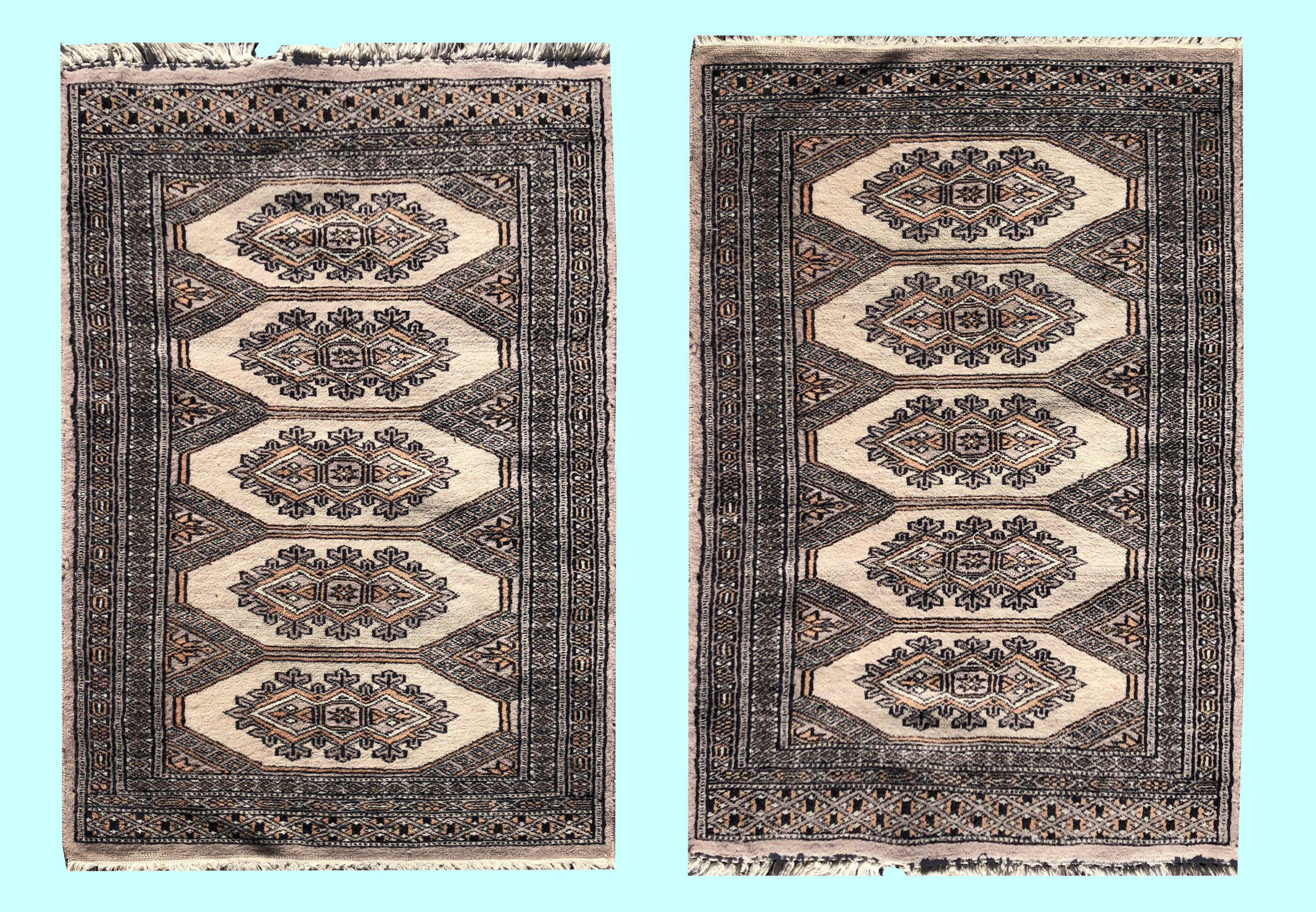 Pair of handmade Pakistani oriental rugs: 1.04 x 0.64 M