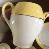 Yellow tea service