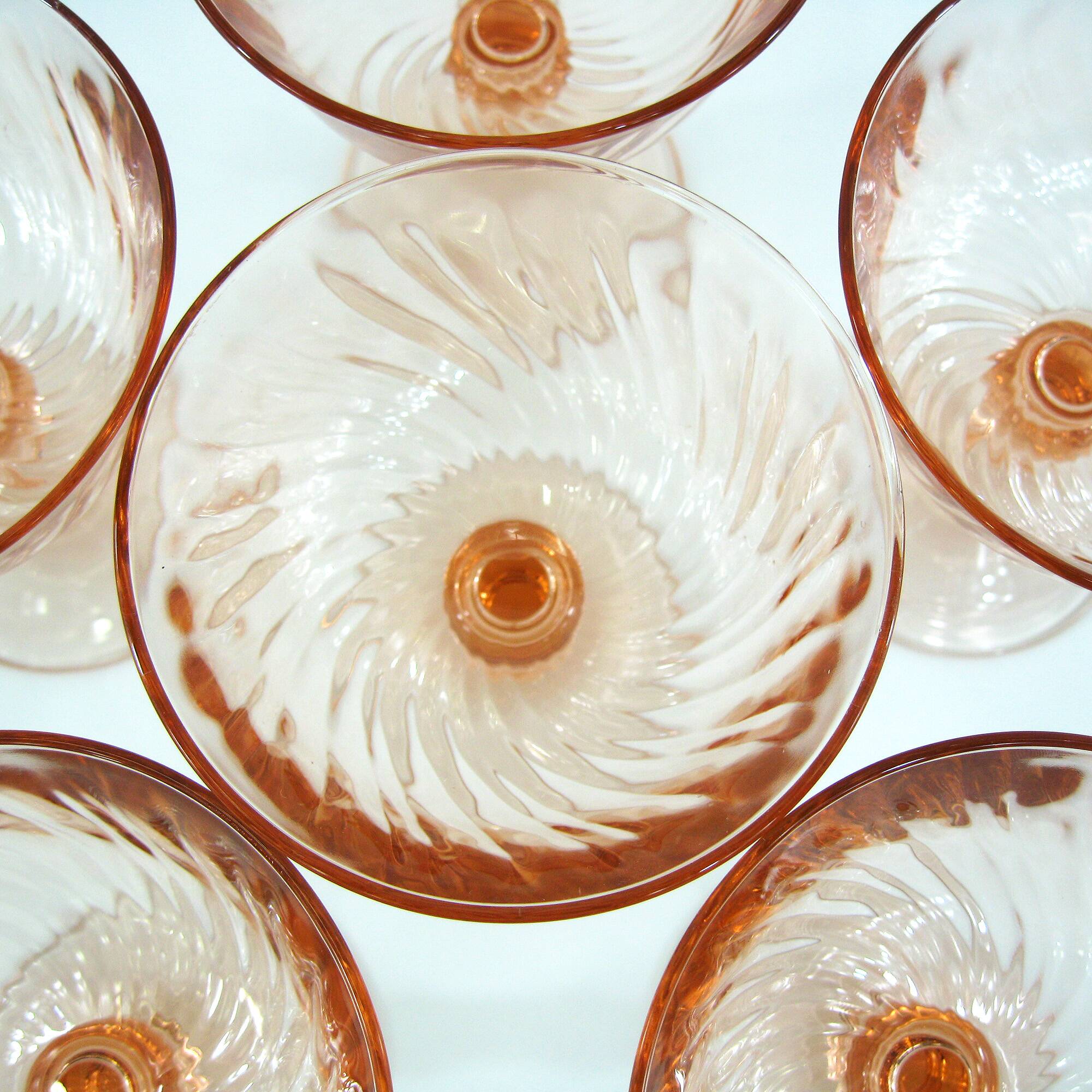 6 Rosaline Luminarc Arcoroc champagne glasses - vintage 80s