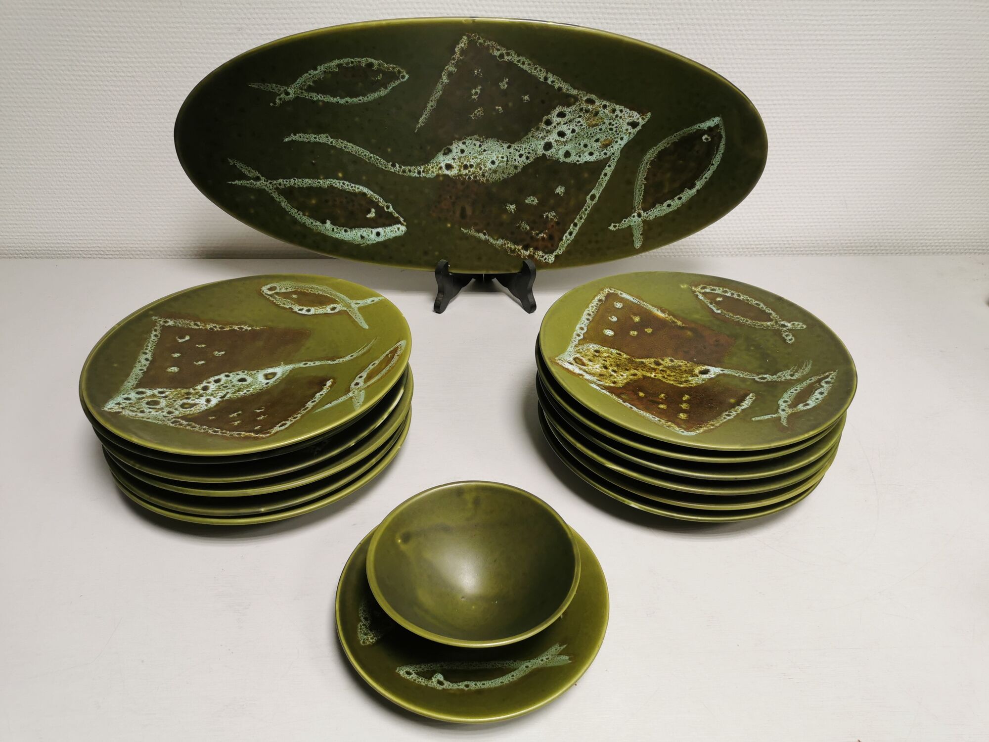 Vintage fish service NIDERVILLER , PLAT + 12 plates + sausages