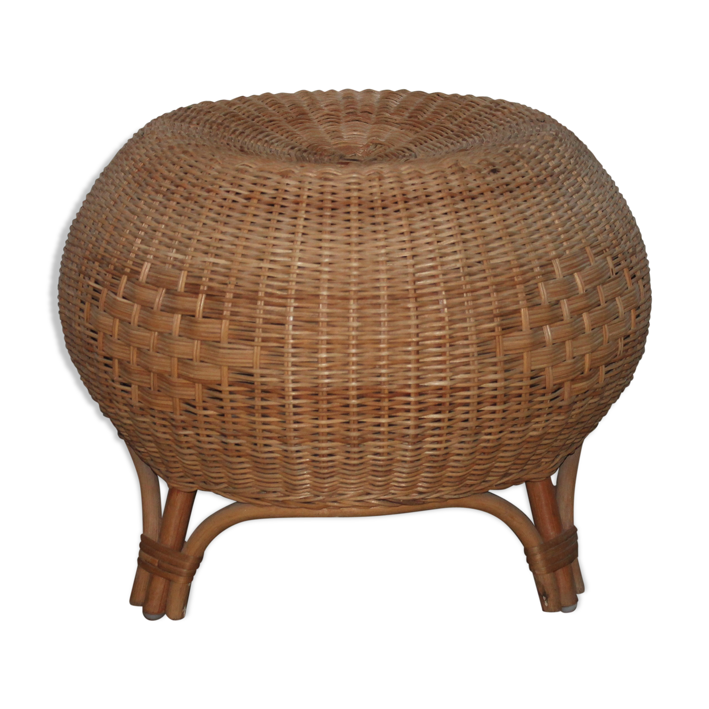 Pouf in osier and rattan from the 70s