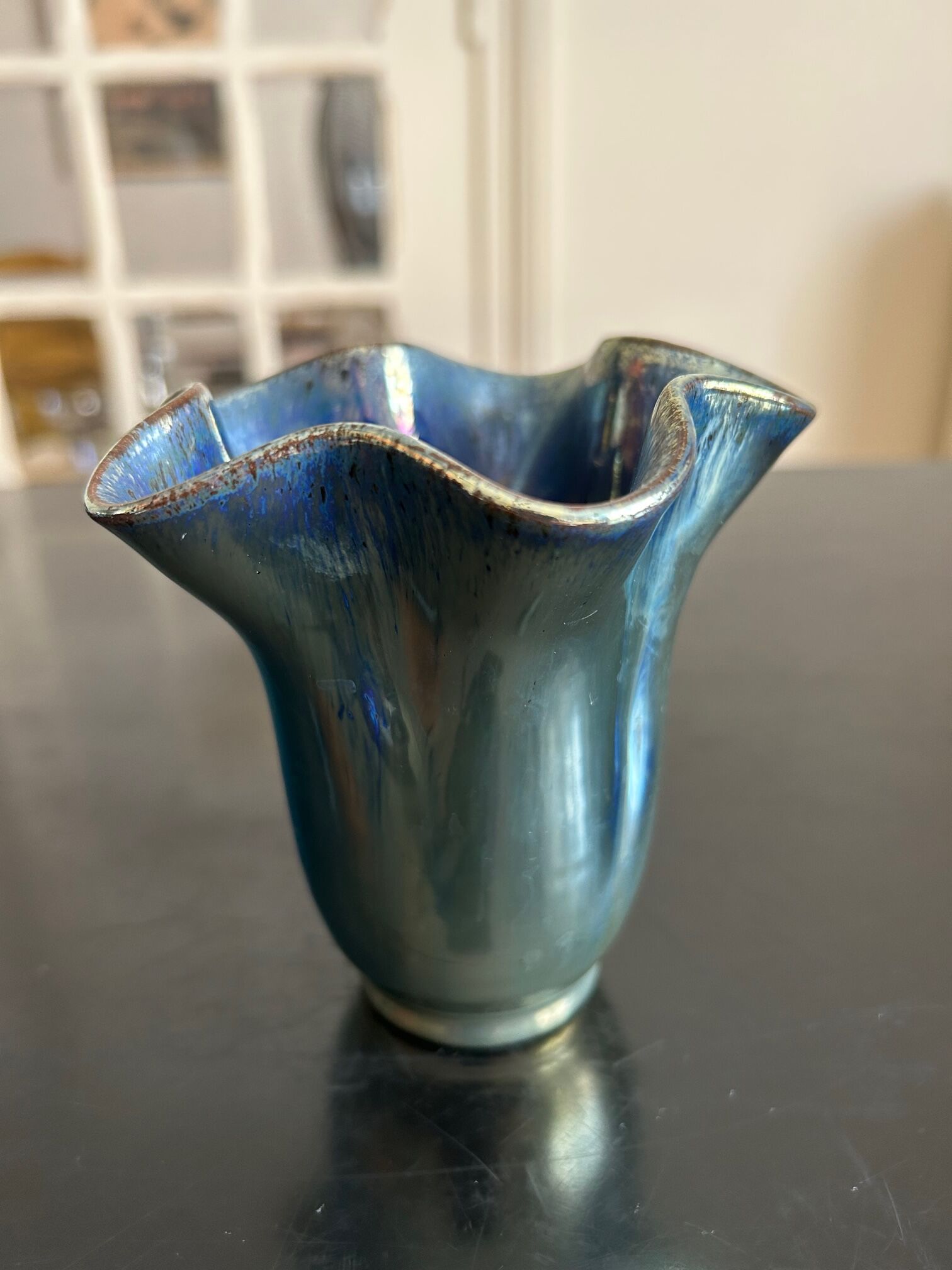 Rambervillers flamed sandstone vase