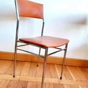 Trois chaises mid century skaï et chrome 1950