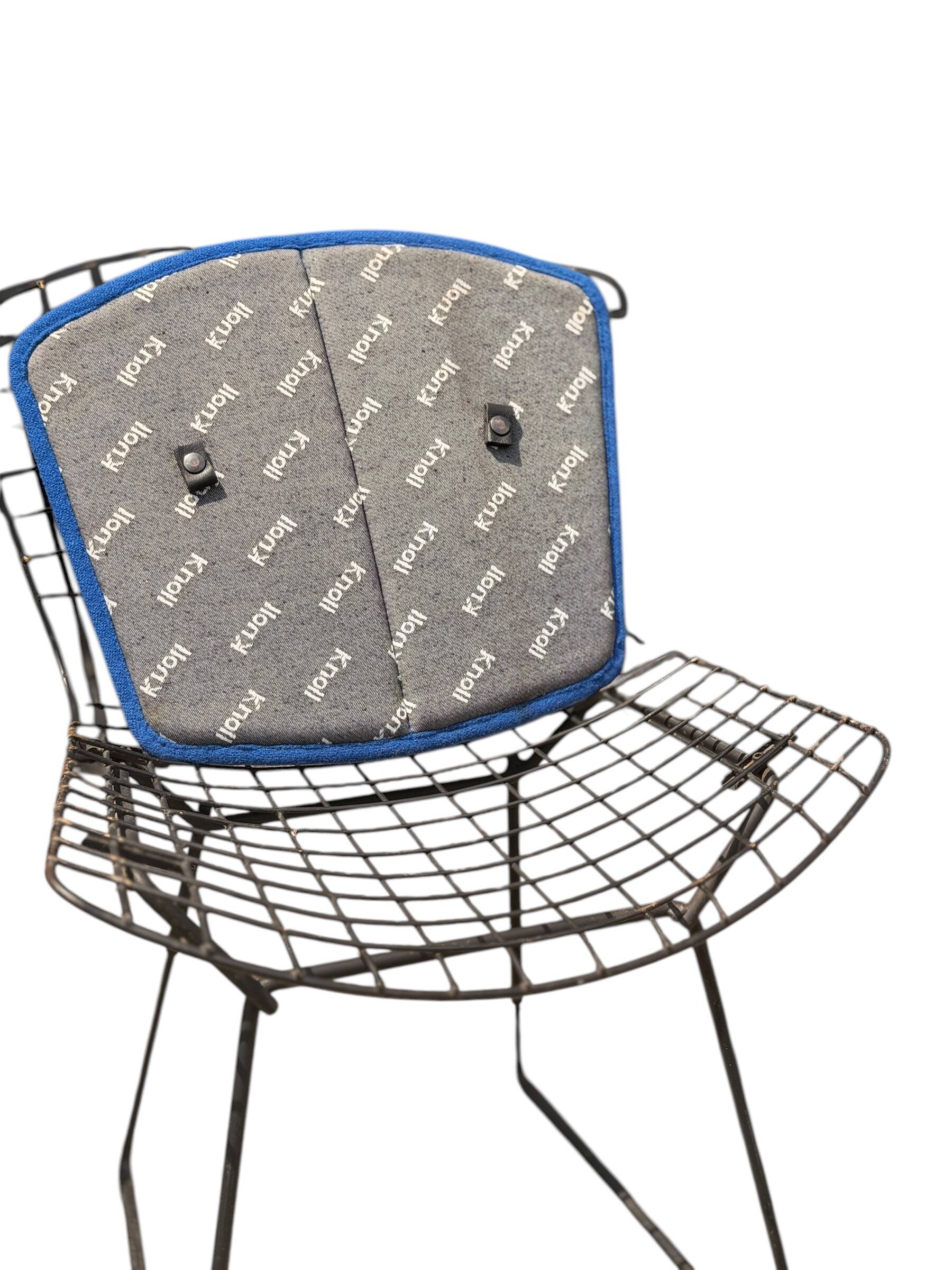 Pair of Harry Bertoia Chairs for Knoll (Vintage Design, Steel)