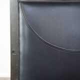 Fauteuil design en cuir noir de Giorgetti